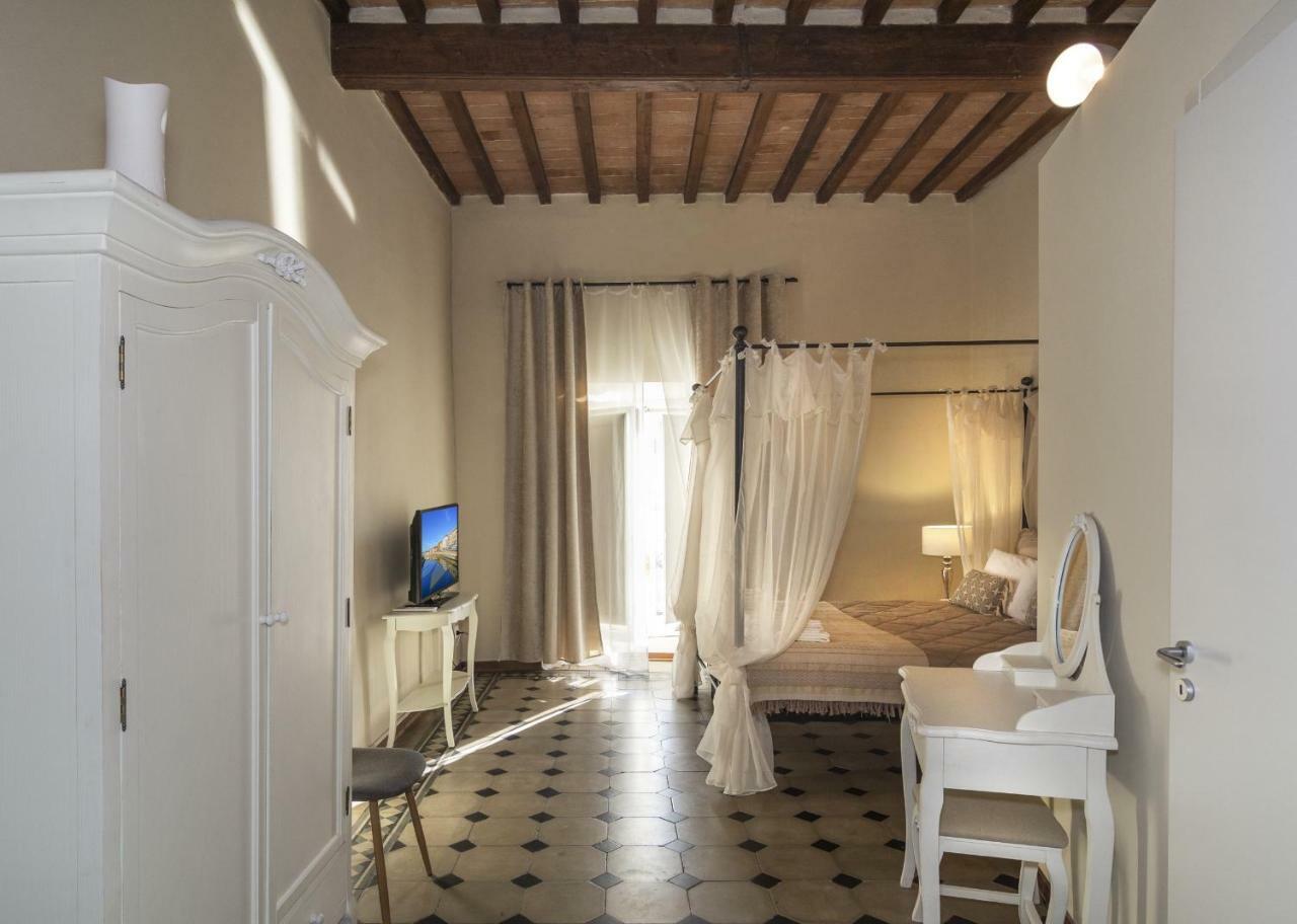 Garibaldi B&B ปิซา ภายนอก รูปภาพ